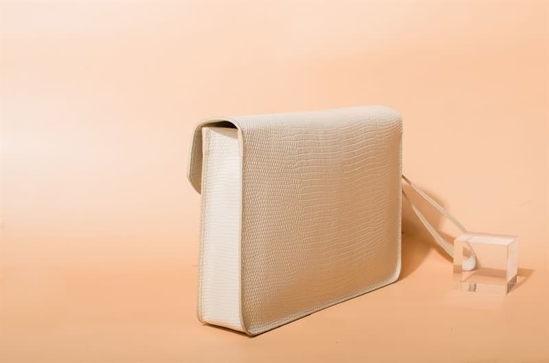 Clutch 118 (17x26x5)
